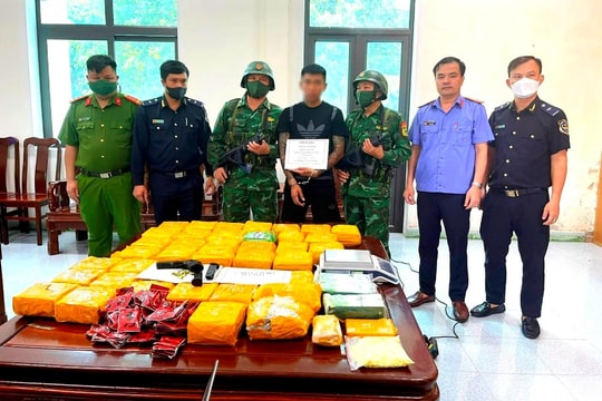 Gia cố hầm trên xe ô tô để vận chuyển ma túy cùng vũ khí