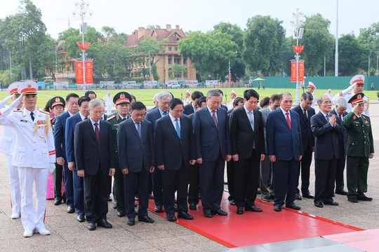 Lãnh đạo Đảng, Nhà nước vào Lăng viếng Chủ tịch Hồ Chí Minh, tưởng niệm các anh hùng liệt sĩ