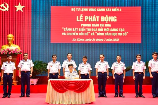 BTL Vùng Cảnh sát biển 4 thi đua đổi mới sáng tạo, chuyển đổi số và “bình dân học vụ số”