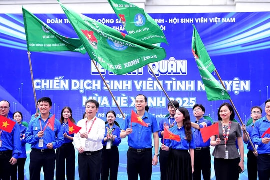 Tổ chức Lễ xuất quân Chiến dịch sinh viên tình nguyện "Mùa hè xanh" 2025