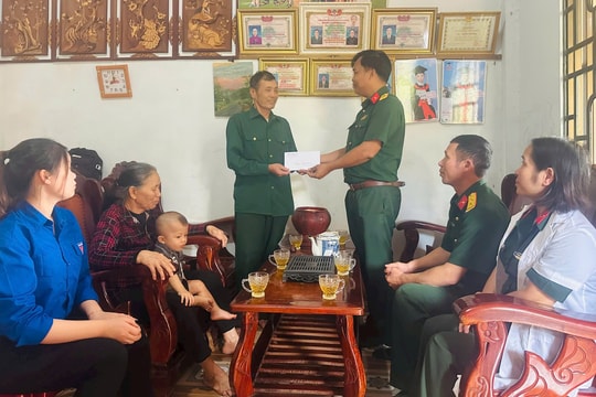 Trung đoàn 726 thực hiện nhiều hoạt động tri ân ý nghĩa