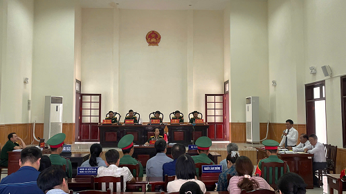 Nhóm bị cáo lừa đảo chiếm đoạt tài sản và trốn thuế