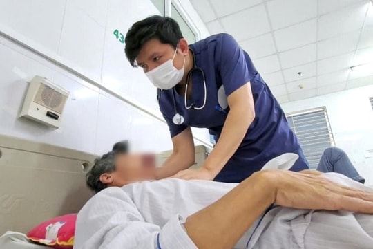 Hai người nhập viện cấp cứu sau khi ăn món khoái khẩu