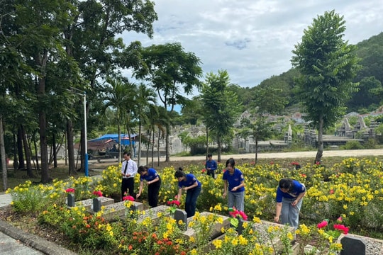 Chi đoàn TAND TP Huế tổ chức nhiều hoạt động tri ân kỷ niệm 78 năm Ngày Thương binh - Liệt sĩ