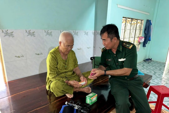 Tình mẹ trong tim người lính