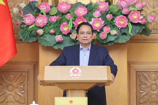 Thủ tướng chủ trì Hội nghị đánh giá việc sắp xếp tổ chức bộ máy và vận hành chính quyền địa phương 2 cấp