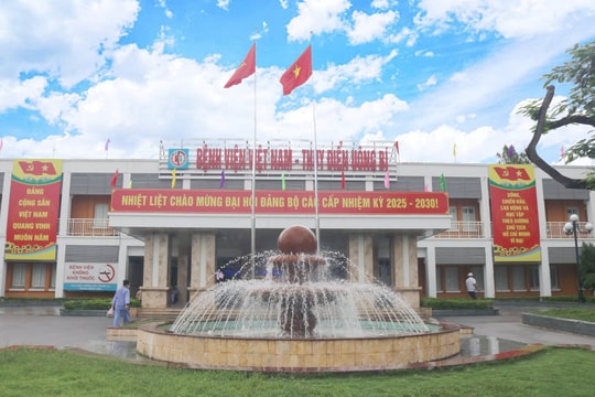 Bệnh viện Việt Nam – Thụy Điển Uông Bí miễn phí gửi xe cho người dân đến khám, chữa bệnh từ 1/8