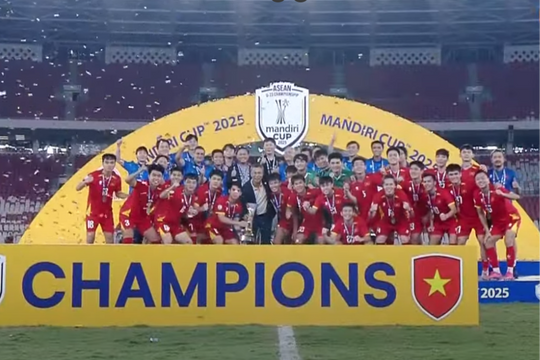 Việt Nam lần thứ ba liên tiếp vô địch U23 Đông Nam Á