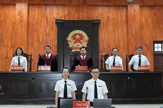 Xét xử vụ án đưa và nhận hối lộ trong công tác sát hạch lái xe