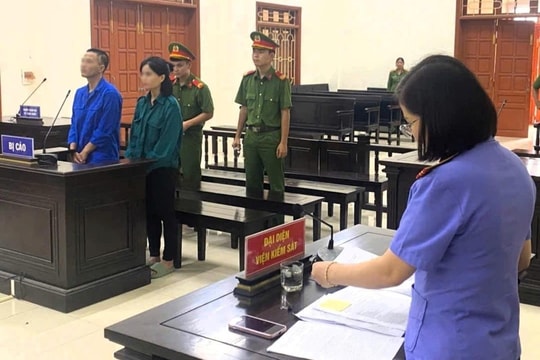 Hai bị cáo vào tù ra tội vì ma túy