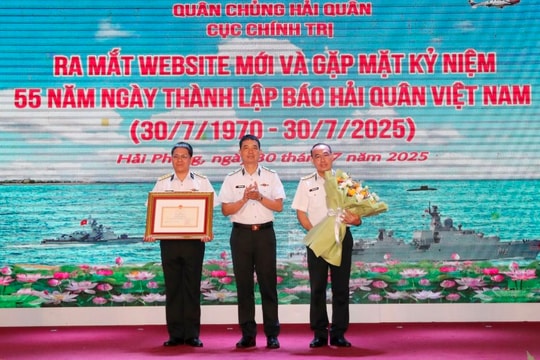 Báo Hải quân ra mắt website mới, gặp mặt kỷ niệm 55 năm Ngày thành lập
