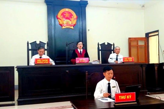 TAND Khu vực 5 – Hà Tĩnh xét xử 2 vụ án trực tuyến về ma túy