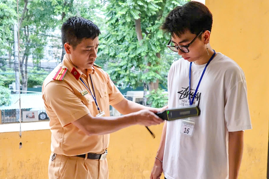 Bộ đề mới sát hạch giấy phép lái xe: Siết đầu vào, nâng chuẩn lái xe