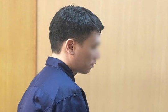 Bắt giữ, dọa cắt tay con nợ để uy hiếp gia đình