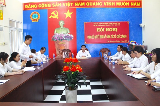 Đồng chí Trương Anh Tuấn làm Bí thư Chi bộ TAND khu vực 6 - Cần Thơ