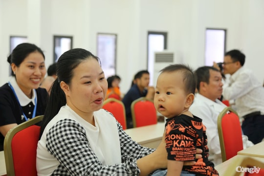 500 em bé ra đời bằng phương pháp thụ tinh trong ống nghiệm