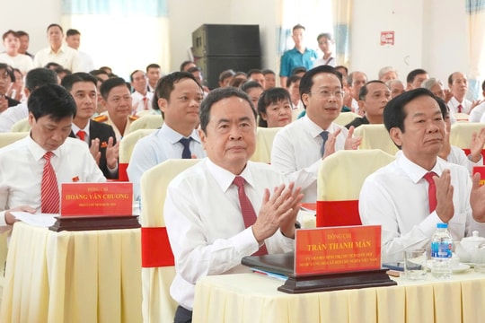 Chủ tịch Quốc hội Trần Thanh Mẫn dự Đại hội Đảng bộ xã Thạnh Xuân