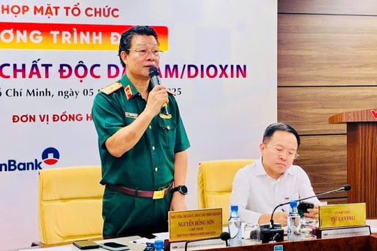 Nguyên Chủ tịch nước Nguyễn Minh Triết sẽ đi bộ vì nạn nhân chất độc da cam