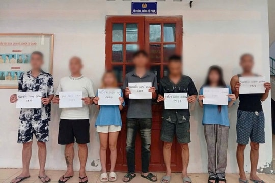 Bắt quả tang nhóm nam, nữ tổ chức, sử dụng ma túy trong nhà nghỉ