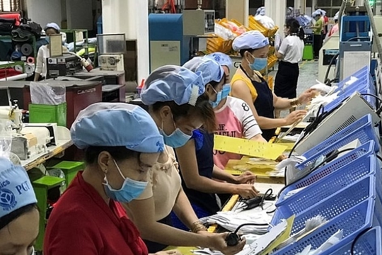 Thị trường lao động nửa đầu năm 2025 ghi nhận tín hiệu tích cực