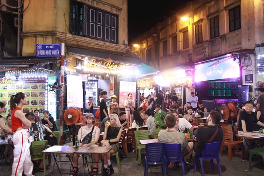 Phát triển kinh tế đêm: Mở rộng không gian phát triển