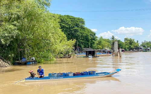 Mùa nước nổi, lời hẹn với đất trời miền sông nước