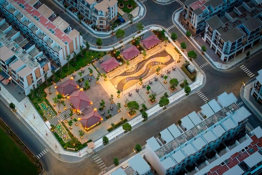 Khi Thành phố Thiên niên kỷ cửa ngõ phía Nam Sài Gòn hóa thành sàn diễn nghệ thuật đỉnh cao