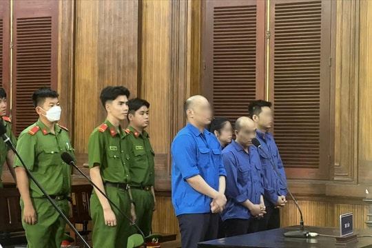 Đi giải quyết tình tay ba, thiếu nữ đâm chết người