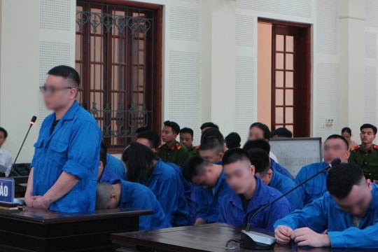 37 bị cáo hầu tòa vì tham gia đường dây lừa đảo xuyên quốc gia