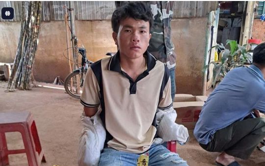 Bắt quả tang đối tượng vận chuyển hơn 3kg ma túy đá