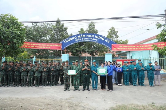 Lực lượng vũ trang tỉnh Tây Ninh thi đua hướng về ngày hội lớn