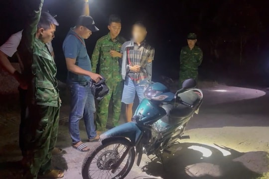 Nhận tiền công 5 triệu đồng, liều lĩnh vận chuyển gần 4kg ma túy qua biên giới