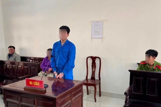 Khi thợ sửa điện máy “biến hình” thành… thượng tá