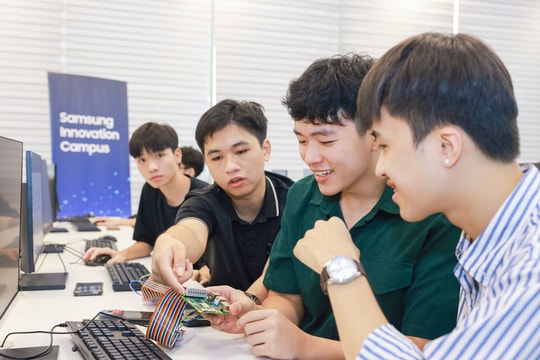 Tổng kết Dự án Phát triển Nhân tài Công nghệ - Samsung Innovation Campus (SIC) 2024 – 2025