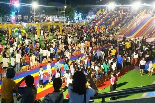 Những bất cập trong một khu vui chơi dành cho trẻ em