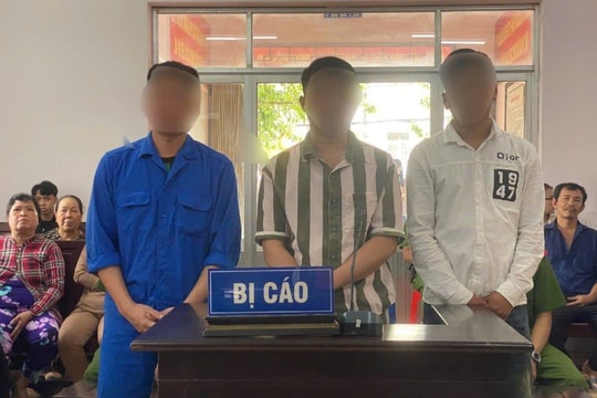 Dùng dao tự chế đi chém người để giải quyết mâu thuẫn