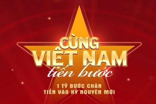 Gần 4.000 người Huế hòa nhịp “Cùng Việt Nam tiến bước”