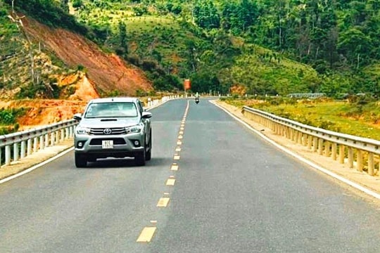 Quảng Ngãi đề nghị Trung ương hỗ trợ hơn 2.000 tỷ đồng để nâng cấp tuyến đường huyết mạch