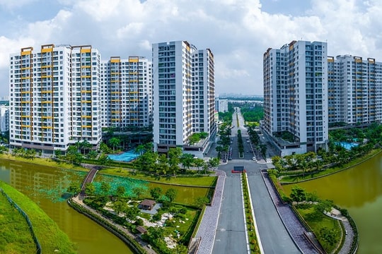 Nguy cơ bong bóng bất động sản từ cơn sốt giá nhà
