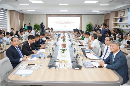 Tạo đột phá tư duy trong xây dựng và thi hành pháp luật