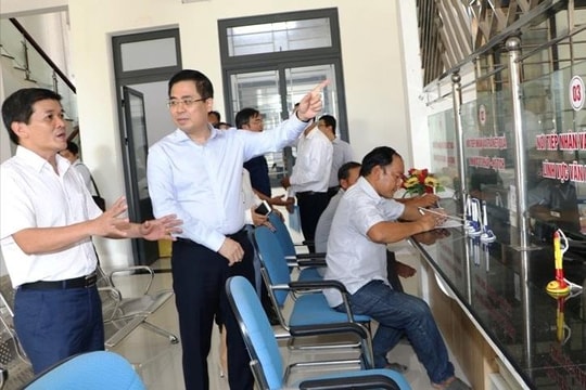 Quảng Ngãi phê duyệt cho hơn 2.500 người nghỉ chế độ sau sáp nhập