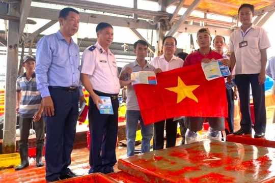 Đẩy mạnh tuyên truyền chống khai thác IUU thông qua phiên tòa giả định