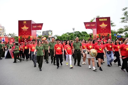 Hải Phòng: Các đơn vị, địa phương đồng loạt tham gia “Cùng Việt Nam tiến bước”