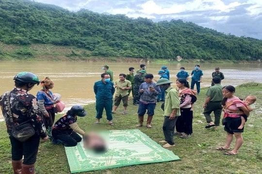 Tìm thấy thi thể 2 cháu bé đuối nước trên sông Nậm Na - Lai Châu