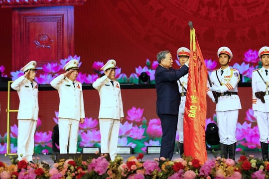 Bộ Công an đón nhận Huân chương Sao vàng lần thứ 5