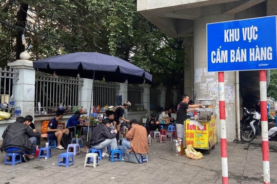 Quyết liệt xử lý vi phạm lấn chiếm lòng đường, vỉa hè