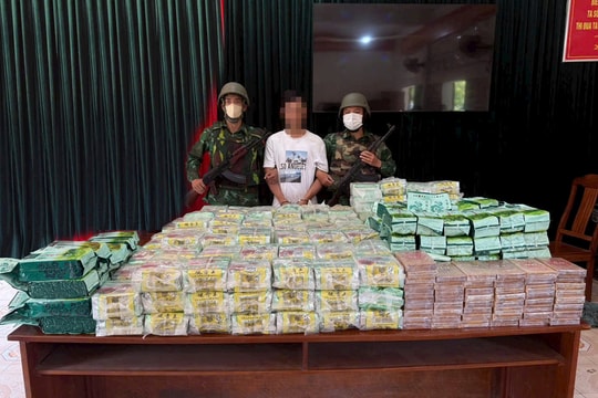 Khen thưởng lực lượng Biên phòng và Công an phá thành công chuyên án ma túy lớn