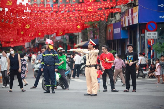 Thủ tướng yêu cầu tăng cường công tác bảo đảm an ninh, trật tự dịp Lễ Quốc khánh 2/9