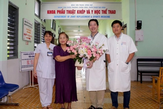 Bệnh viện Trung ương Huế triển khai kỹ thuật thay khớp gối bản lề tiên tiến