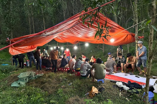 Huy động 50 cán bộ, chiến sĩ triệt xóa sới bạc quy mô lớn tại Đà Nẵng